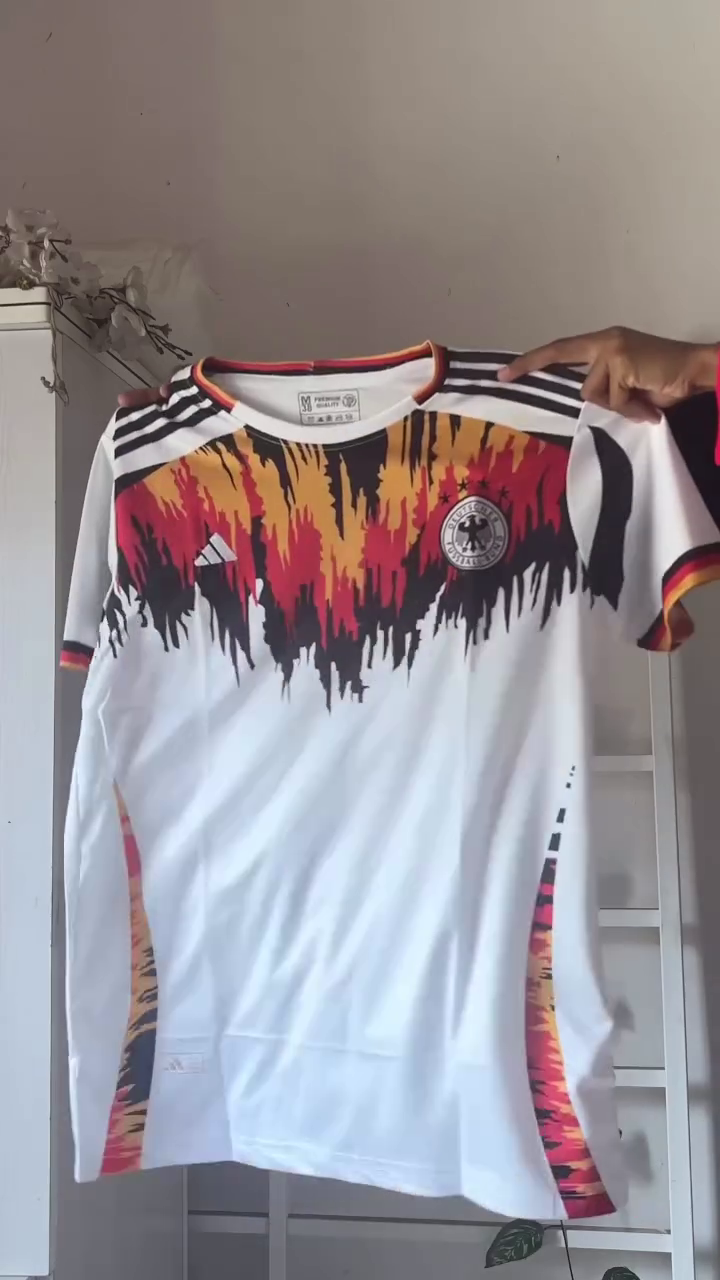 Bold Stripes, Street Ready