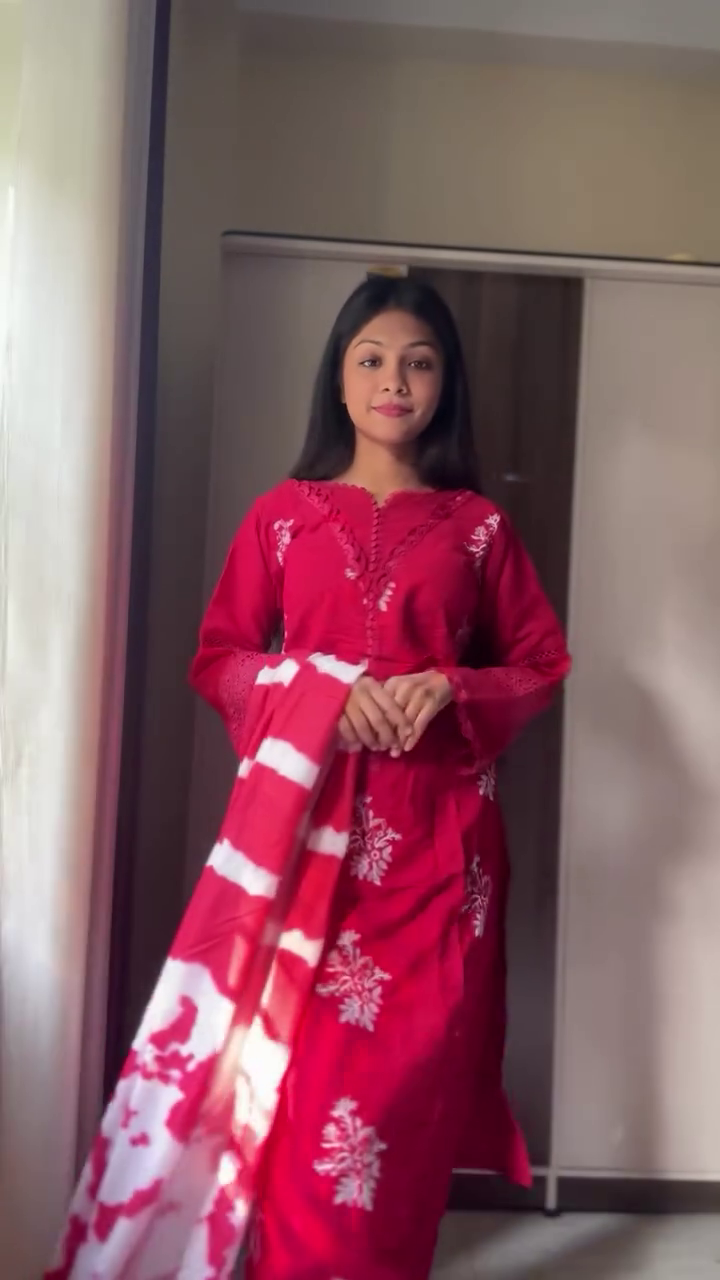 Classic Red Elegance ❤️