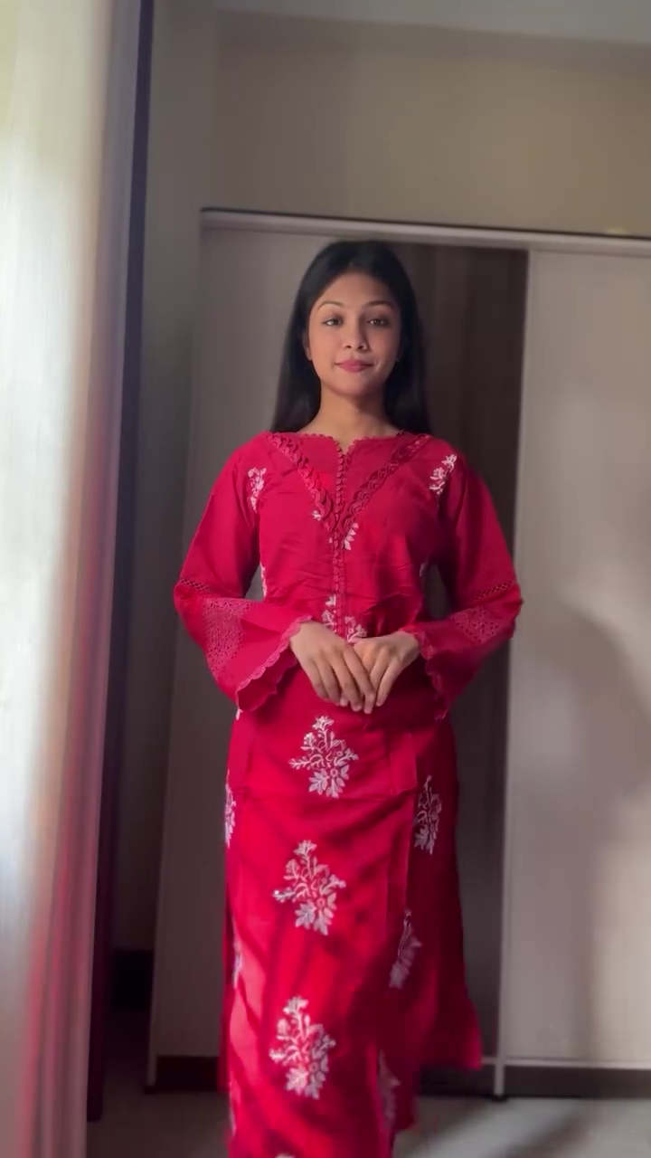 Classic Red Elegance ❤️