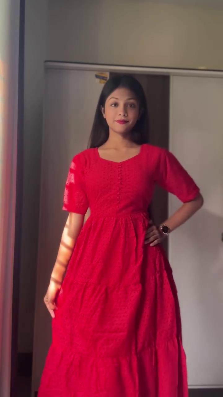 Wine Glow Princess Look