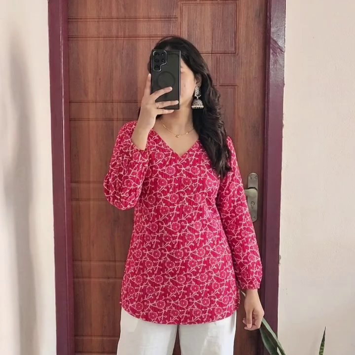 Red Printed Casual Kurti Top