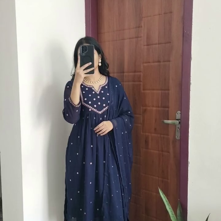 Maroon Embroidered Ethnic Kurti