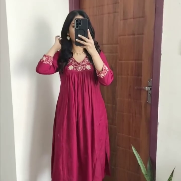 Maroon Embroidered Ethnic Kurti