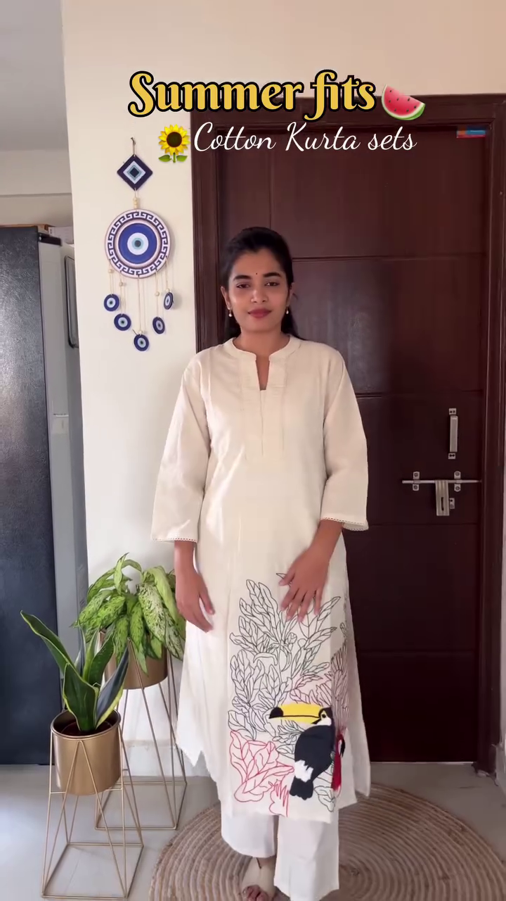 Minimal Chic Knit Top & Denim Look