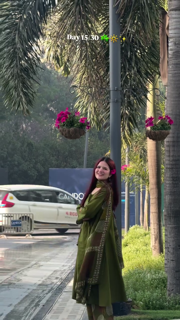 Elegant Olive Office Ethnic