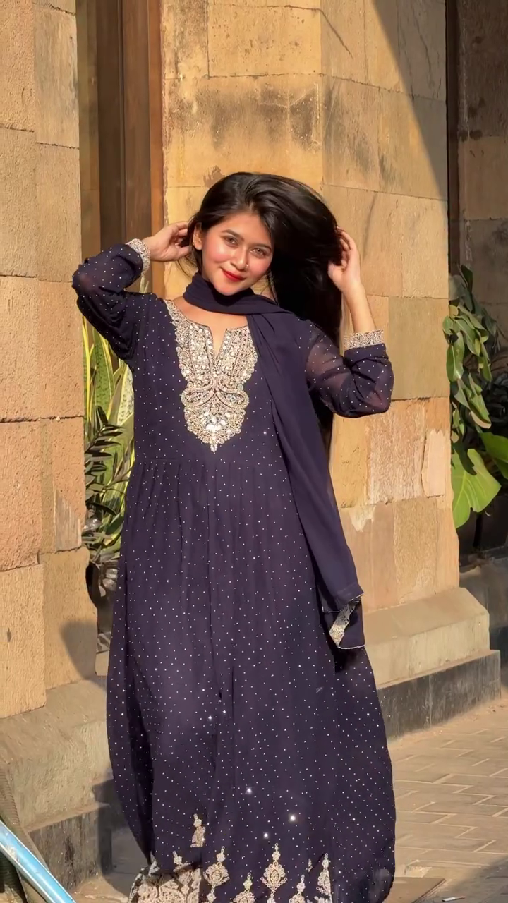 Classic Black Ethnic Glam