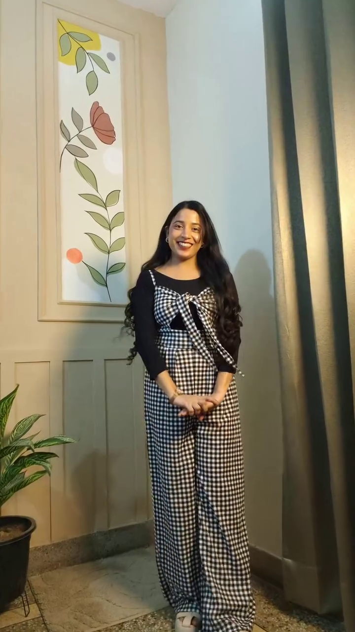 Smart Indo-Western Check Style