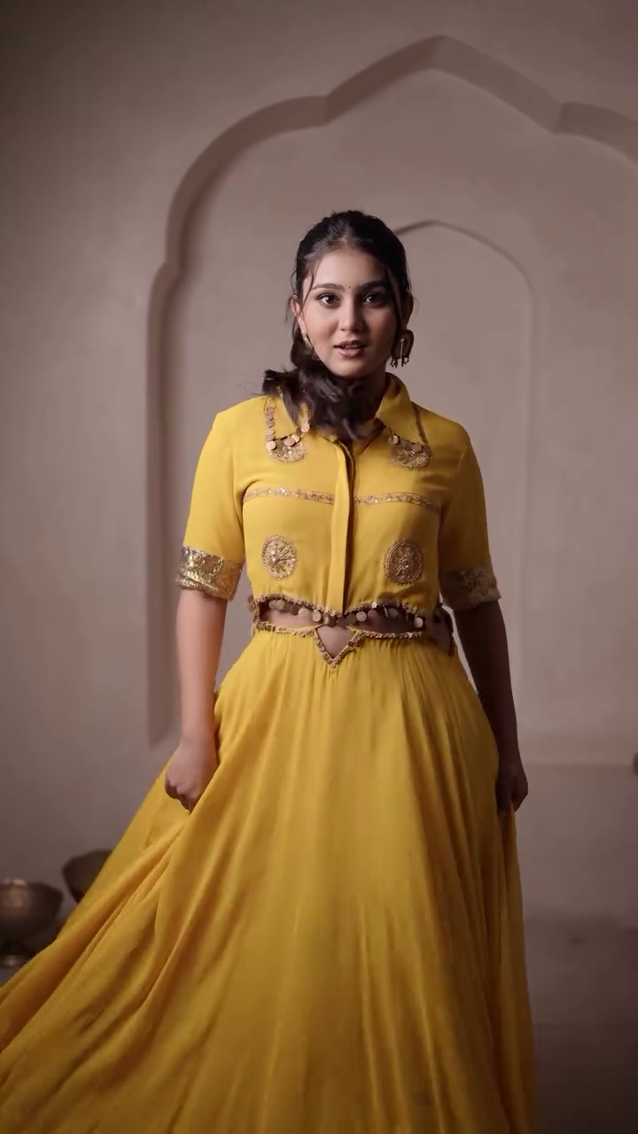 Mustard Royal Twirl
