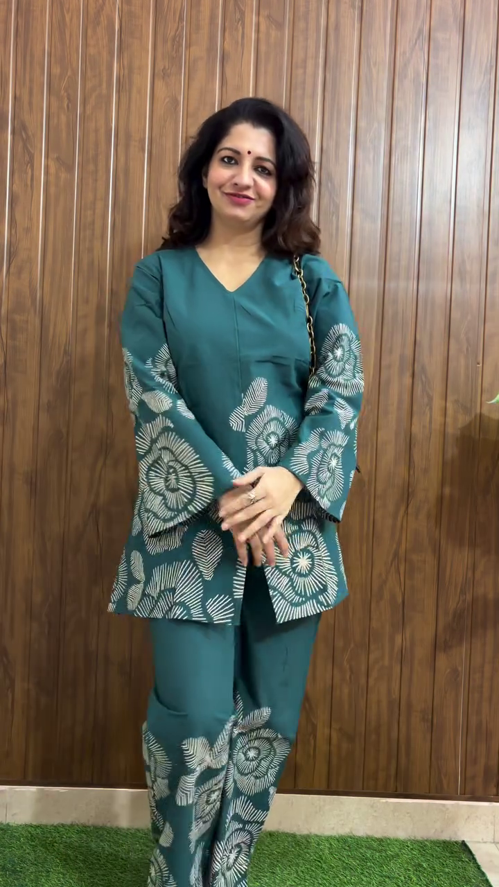 Maroon Floral Co-Ord Set – Graceful & Comfortable Look