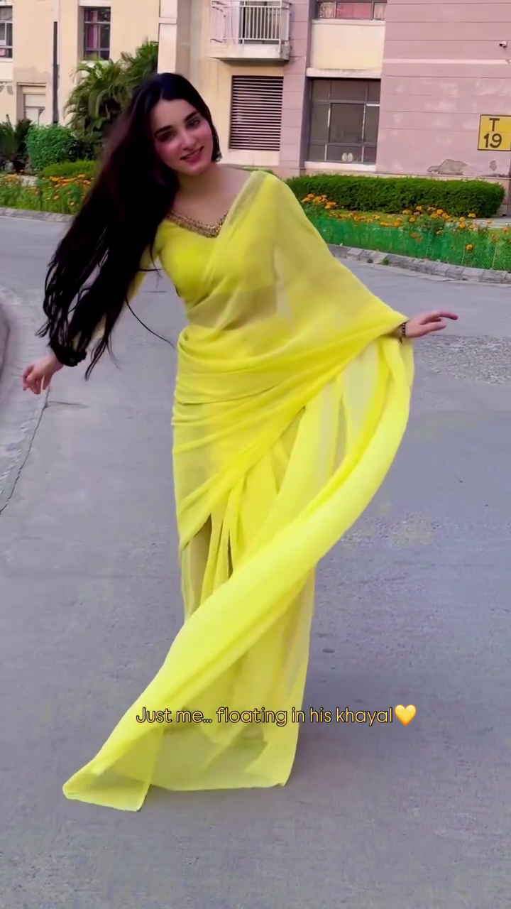 Women’s Yellow Saree Lightweight Festive Ethnic Wear