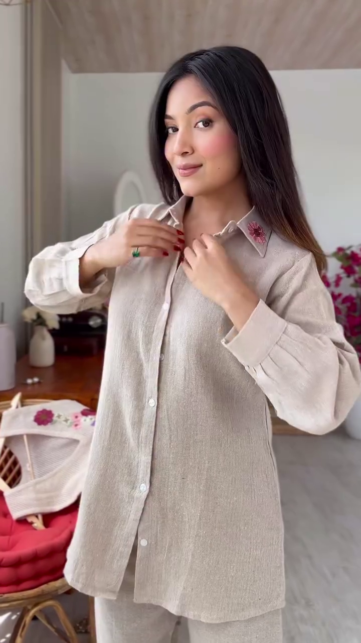 Women’s Ethnic GRWM Outfit – Elegant Floral Kurta Set 🌸