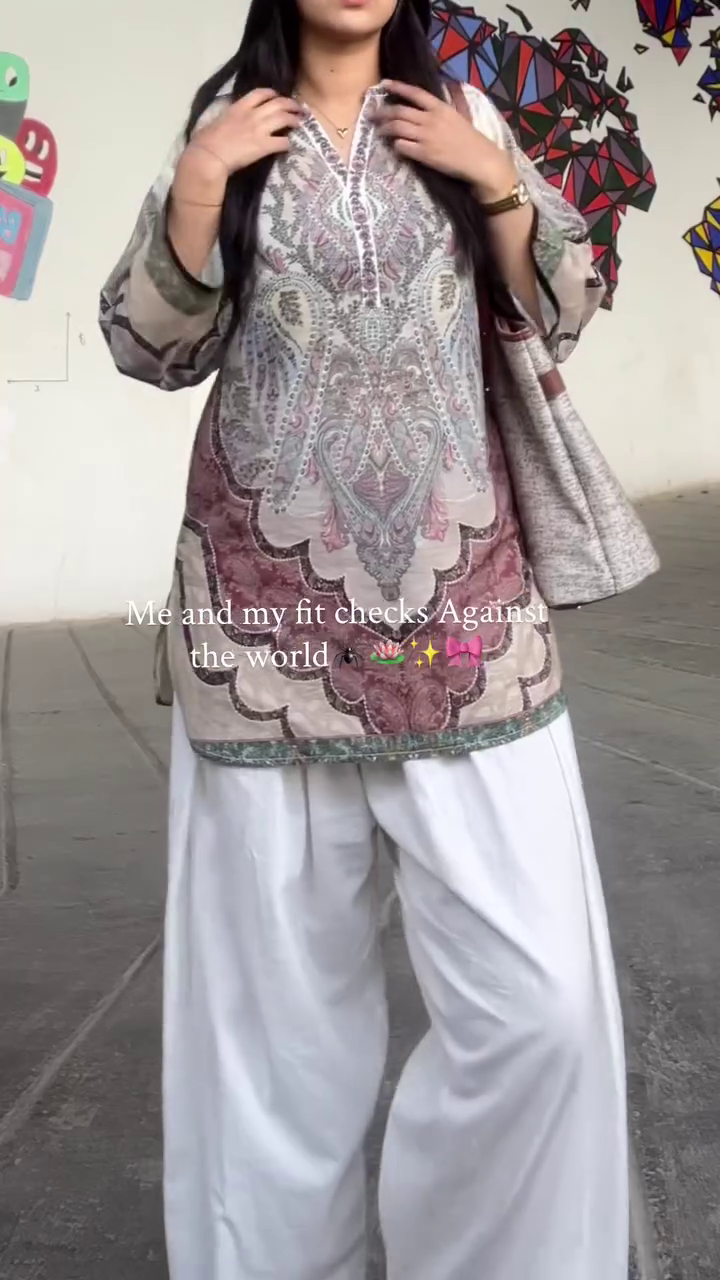 Women’s Minimal Fit Check – Soft Desi Aesthetic 🤍✨