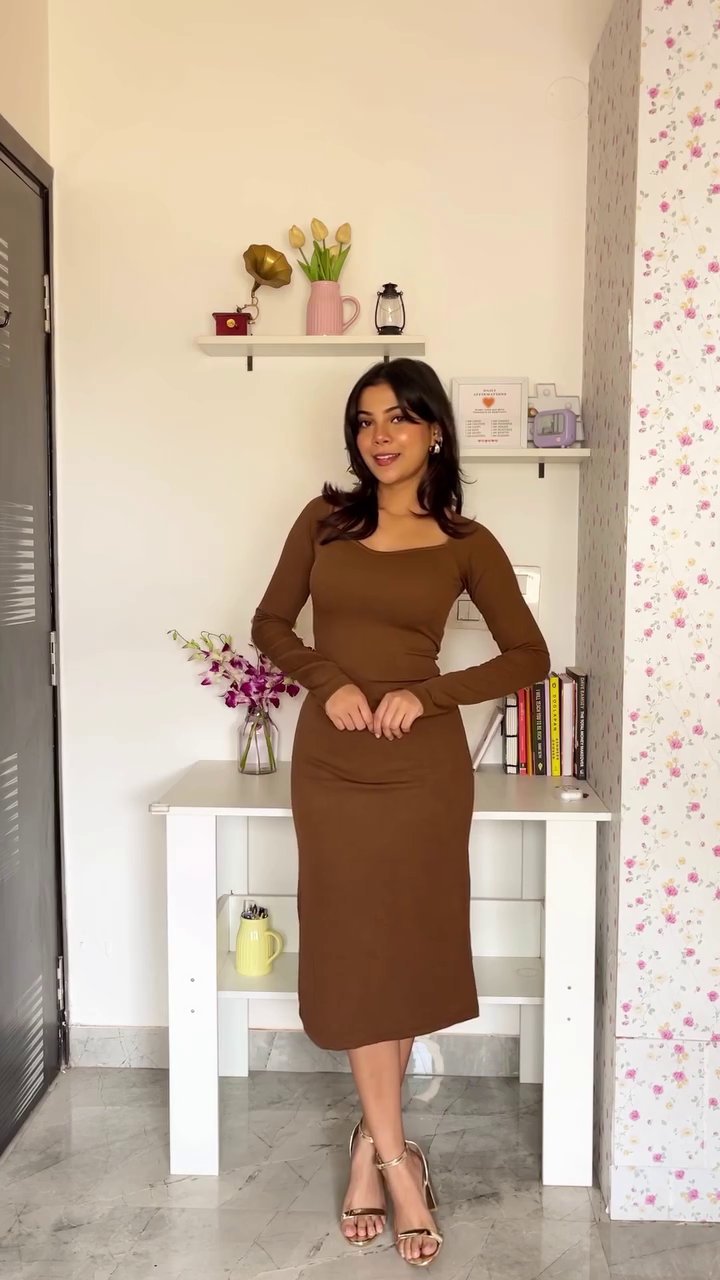 Cocoa Brown Ribbed Midi Dress