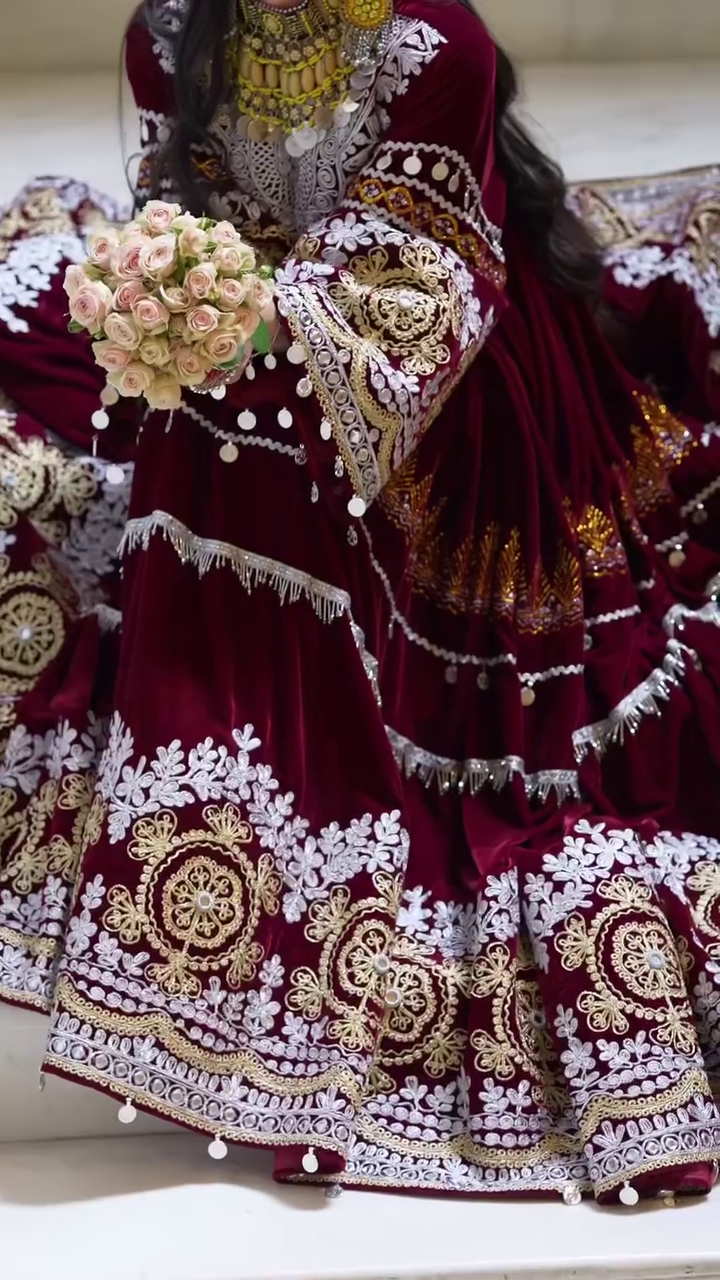 Women's Velvet Embroidered Bridal Lehenga Set for Wedding & Festive Wear