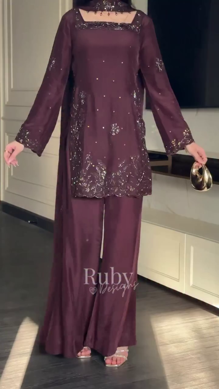 Women’s New Arrival Collection – Trendy Ethnic & Contemporary Outfits Loved by Fashion Enthusiasts