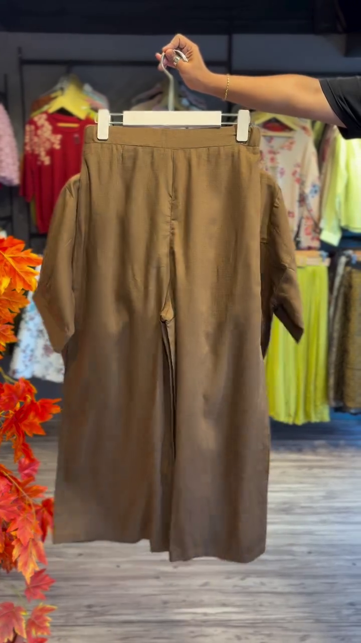 Brown Two-Piece Set with Abstract Face Print π¨π - Image 2