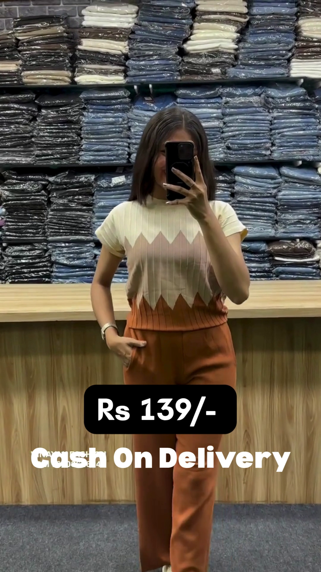 πΈ Elegant Dual-Tone Zigzag Pattern Knit Top with High-Waist Rust Pants β Premium Casual Co-Ord Set for Women | Soft Stretch Fabric | Stylish Everyday Wear |