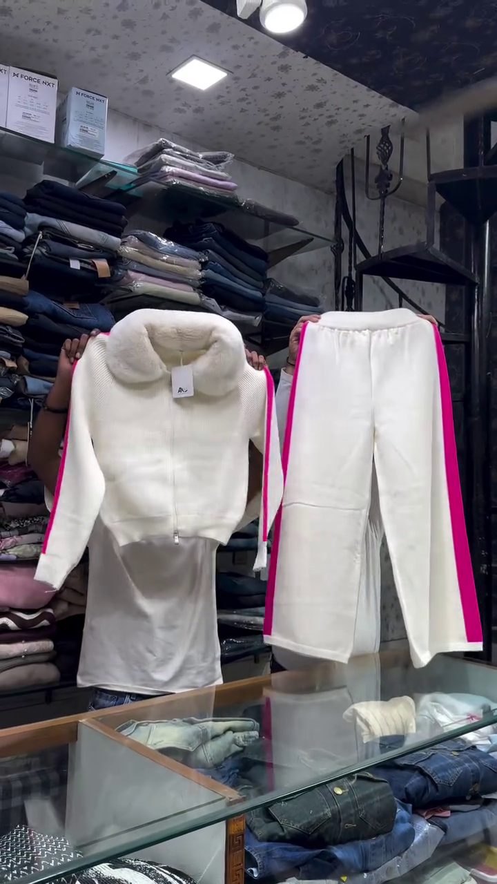 ๐ "Contemporary Pure White Fleece Tracksuit Set with Vibrant Neon Pink Racing Stripes and Fluffy Oversized Collar for Sleek Comfort Lovers" ๐