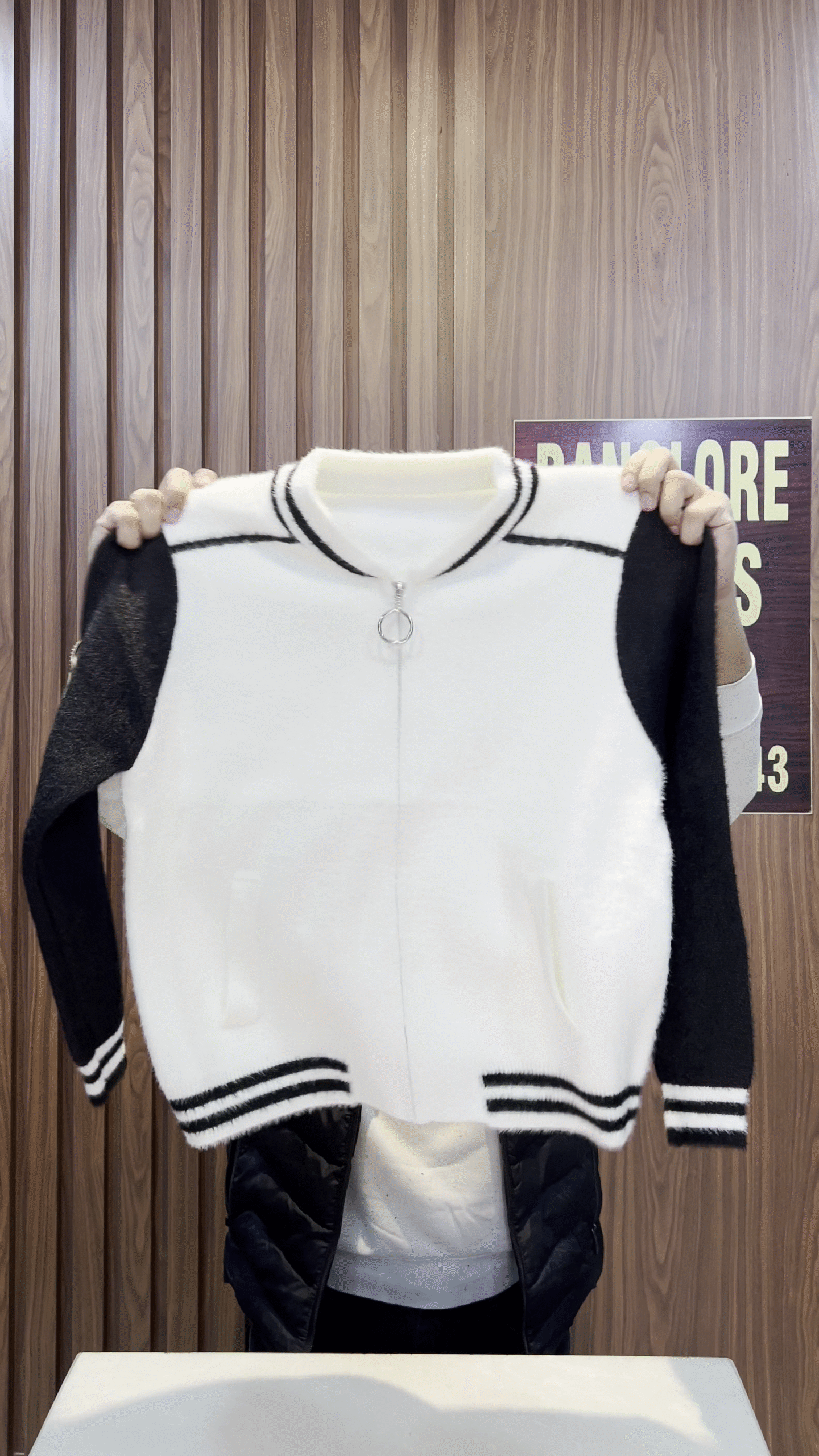 πΈ SoftGlow Fuzzy Zip-Up Bomber Jacket β Cozy Chic Collection πΈ - Image 3