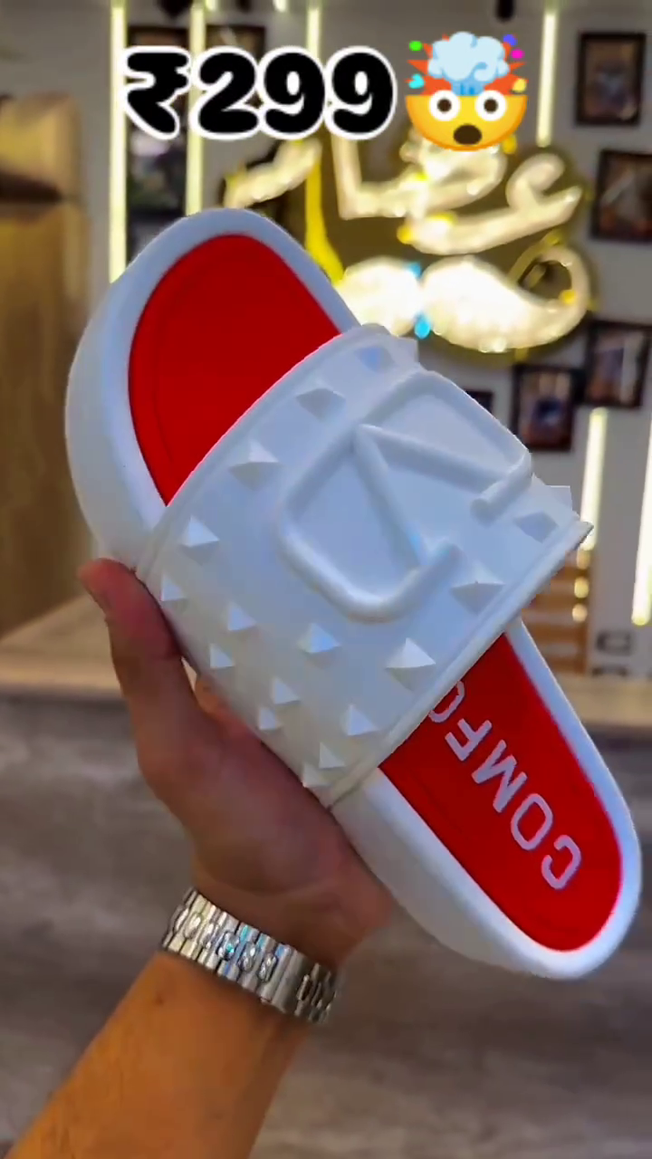 π₯ Trendy Studded Comfort Slides β Everyday Style at Just βΉ299 π₯