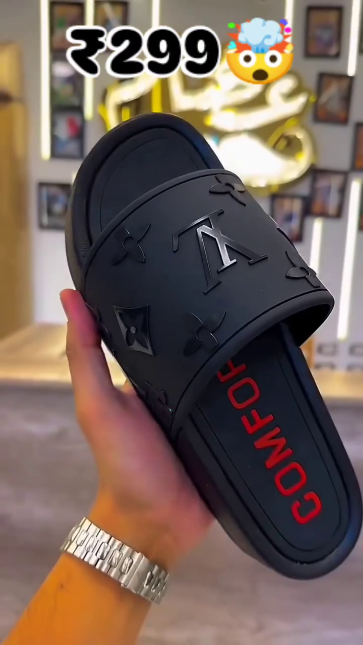 π₯ Trendy Studded Comfort Slides β Everyday Style at Just βΉ299 π₯ - Image 3