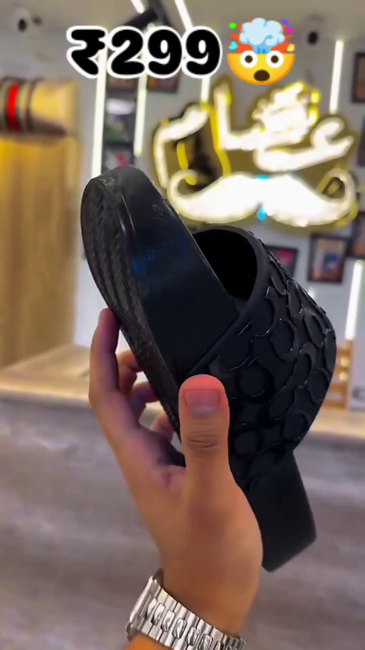 π₯ Trendy Studded Comfort Slides β Everyday Style at Just βΉ299 π₯ - Image 4