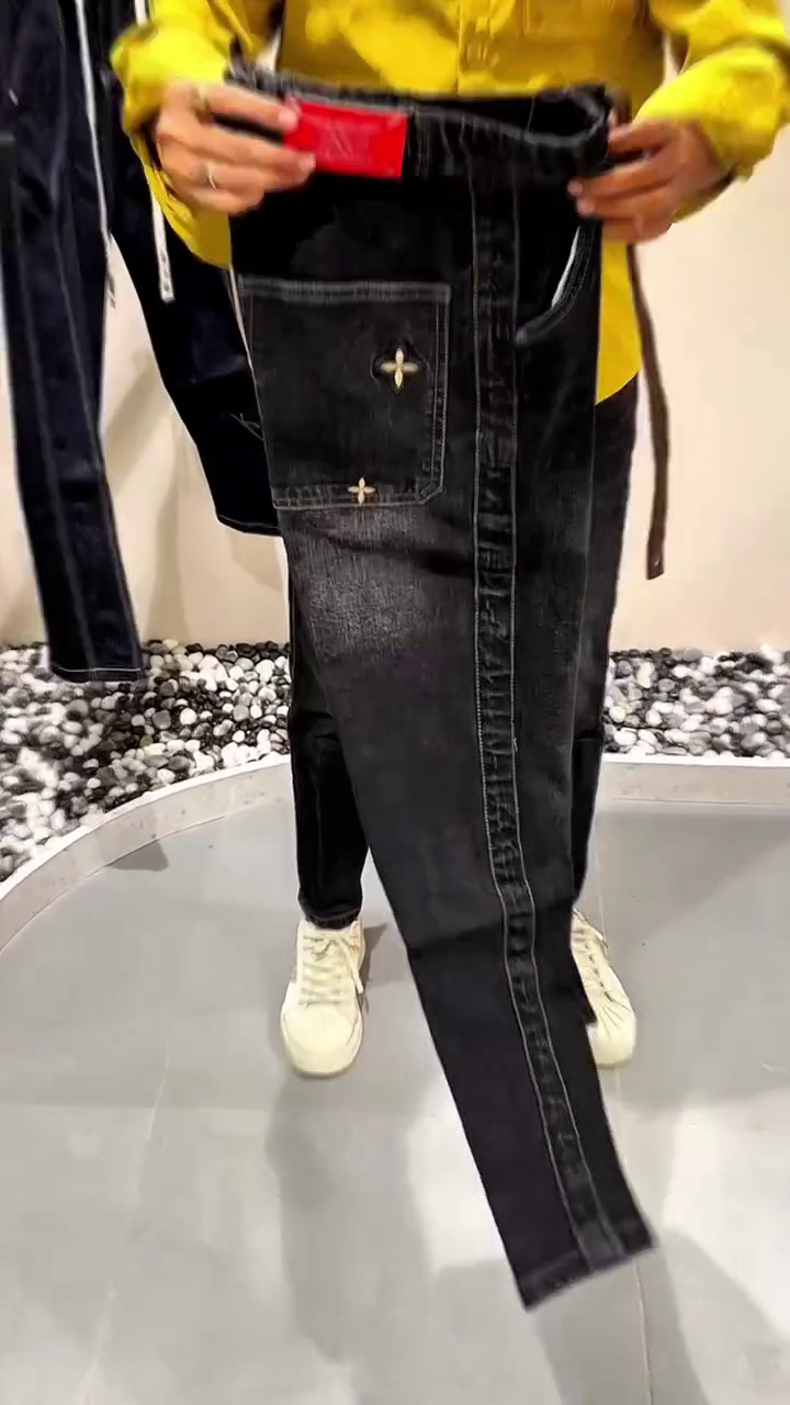 ✨ UrbanFlex™ Elastic Waist Tapered Denim Joggers 👖🔥 - Image 5