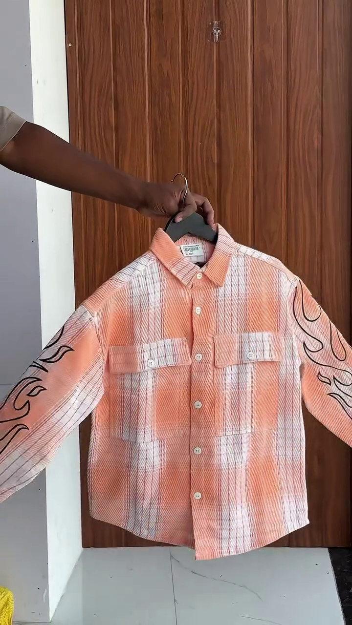 🍂 ClassicCharm™ Premium Checkered Casual Shirt 👕✨ - Image 3