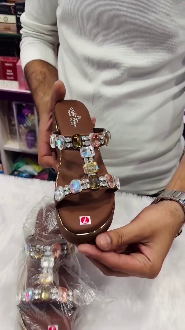 ✨ LuxeGlam™ Crystal Embellished Slip-On Sandals – Elegance with Every Step 👡💎