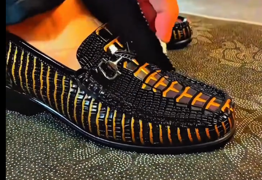 ๐๐ฅ Luxury Crystal Loafers โ Premium Partywear Shoes for Men (Black & Gold) โจ๐ - Image 2