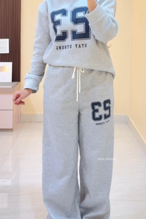 🩶✨ 23 Stay Strong Co-Ord Set – Cozy Oversized Sweatshirt & Wide-Leg Joggers 🔥💯