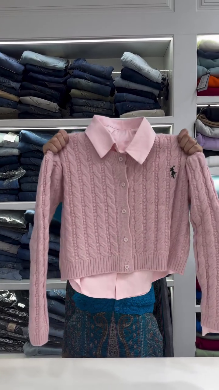 ๐คโจ Cozy Cable Knit Layered Sweater โ Preppy Shirt Collar Cardigan Style ๐ฉถ๐ - Image 6