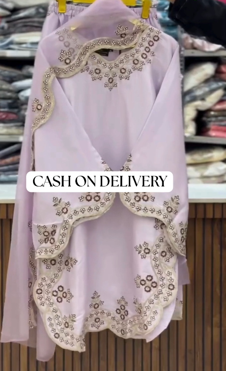 π Lavender Embroidered Three-Piece Kurta Set β Graceful, Elegant & Festive β¨