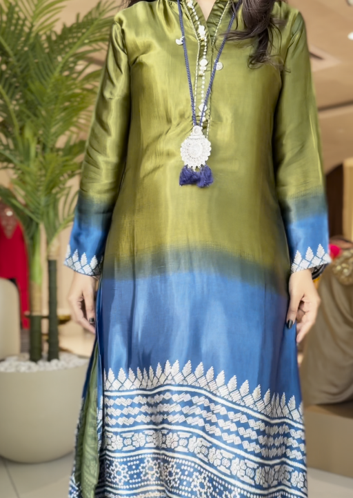 ✨ Gajji Silk Kurta Pant Set – Royal Elegance Redefined ✨ - Image 2