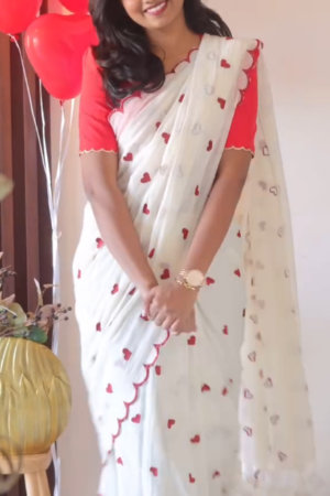🤍❤️ Heart Embroidery Scalloped Mul Cotton Saree – Cream with Maroon Elegance ❤️🤍