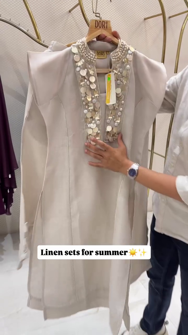 โจ Elegant Linen Kurta Set โ Sequins & Bead Embellishments for a Festive Glow ๐ธ