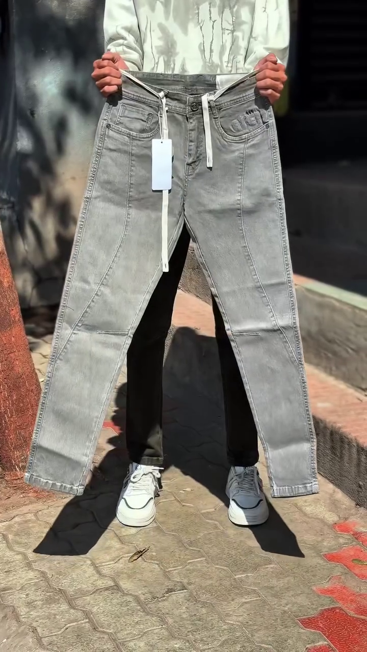 π«οΈ Light Gray Menβs Denim Jeans β Sleek, Modern & Everyday Essential πβ¨