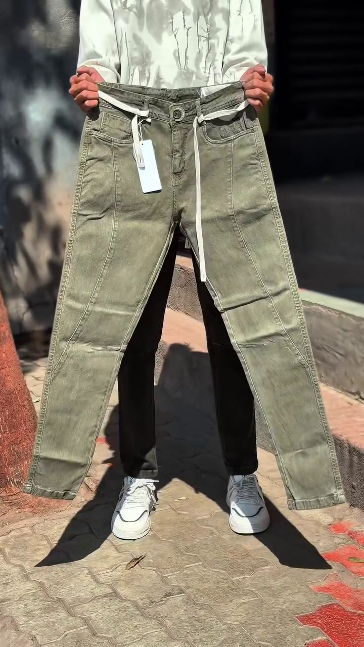 π«οΈ Light Gray Menβs Denim Jeans β Sleek, Modern & Everyday Essential πβ¨ - Image 2
