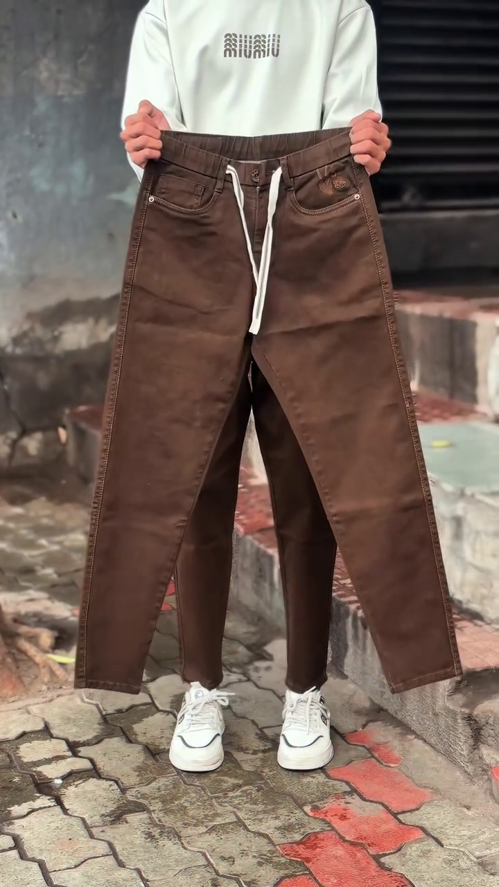 ๐ค Beige Denim Jeans โ Stylish, Versatile & Everyday Wardrobe Essential ๐โจ - Image 2