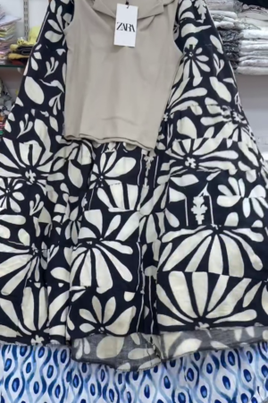 ๐ธ Floral Print Top and Skirt Set โ Fresh, Feminine & Effortlessly Stylish