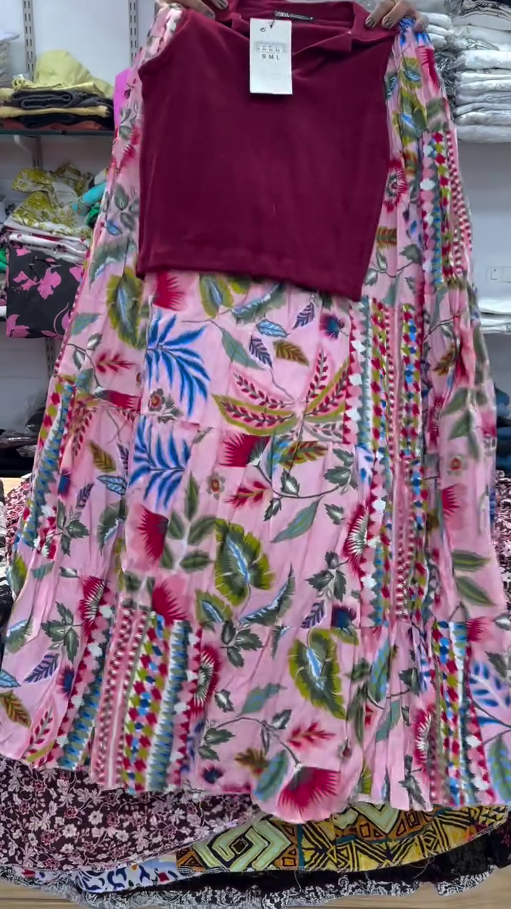 πΈ Floral Print Top and Skirt Set β Fresh, Feminine & Effortlessly Stylish - Image 13