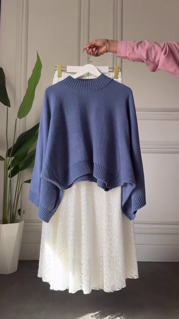 π Cozy Elegance: Blue Turtleneck Sweater with White Lace Skirt