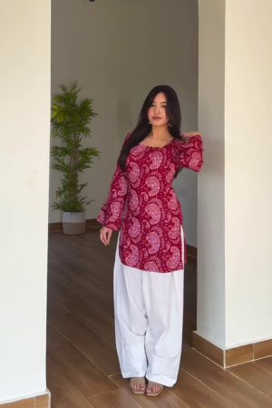 🌸 Playful Elegance: Printed Flared Sleeve Kurti