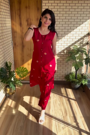 Vibrant & Contemporary: Red iEthniya Geometric Printed Kurta with Trousers ❤️👖