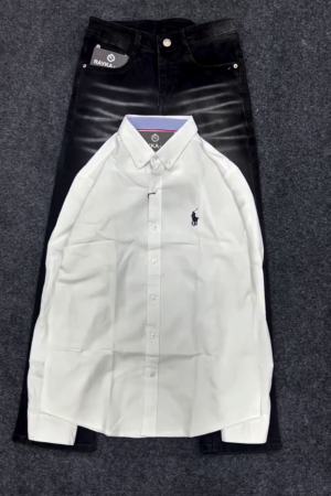 Classic Contrast: White Shirt with Black Jeans ⚪⚫