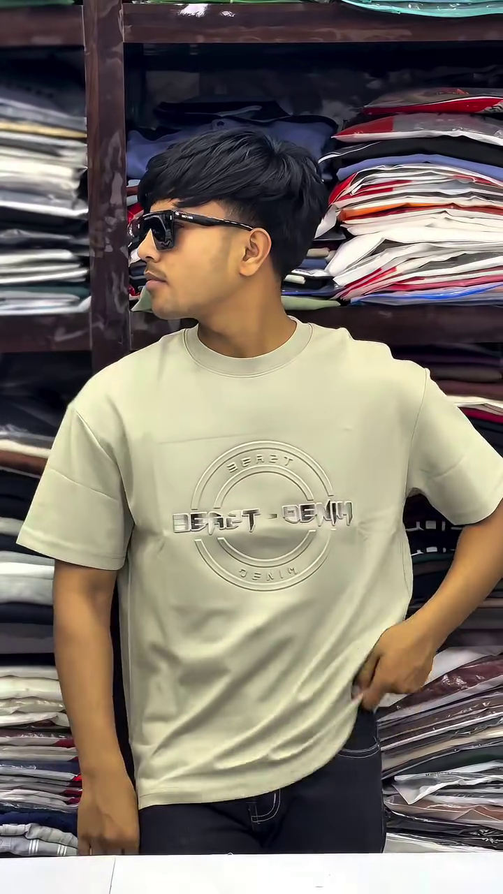 Casual Comfort: Menβs Brown Crewneck T-Shirt π€π - Image 2