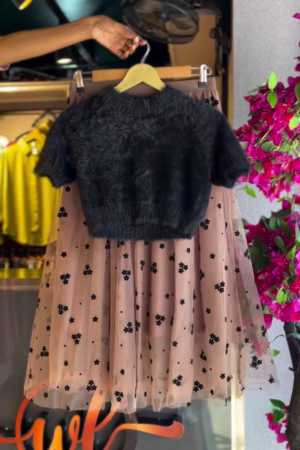 Cozy Meets Chic: Caramel Floral Mesh Midi Skirt with Black Fuzzy Sweater ππ€