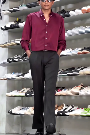 Sharp & Stylish: Maroon Slim-Fit Casual Shirt ❤️👔