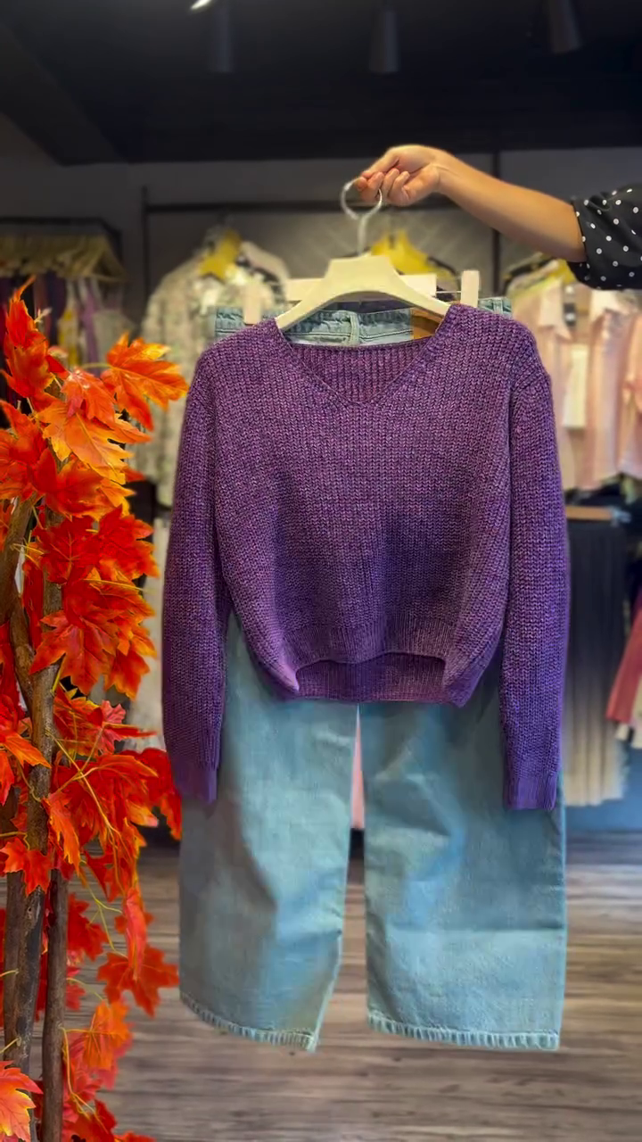 Cozy Meets Chic: Elevate Your Casual Style with This Trendy Knit Sweater and Denim Shorts Combo